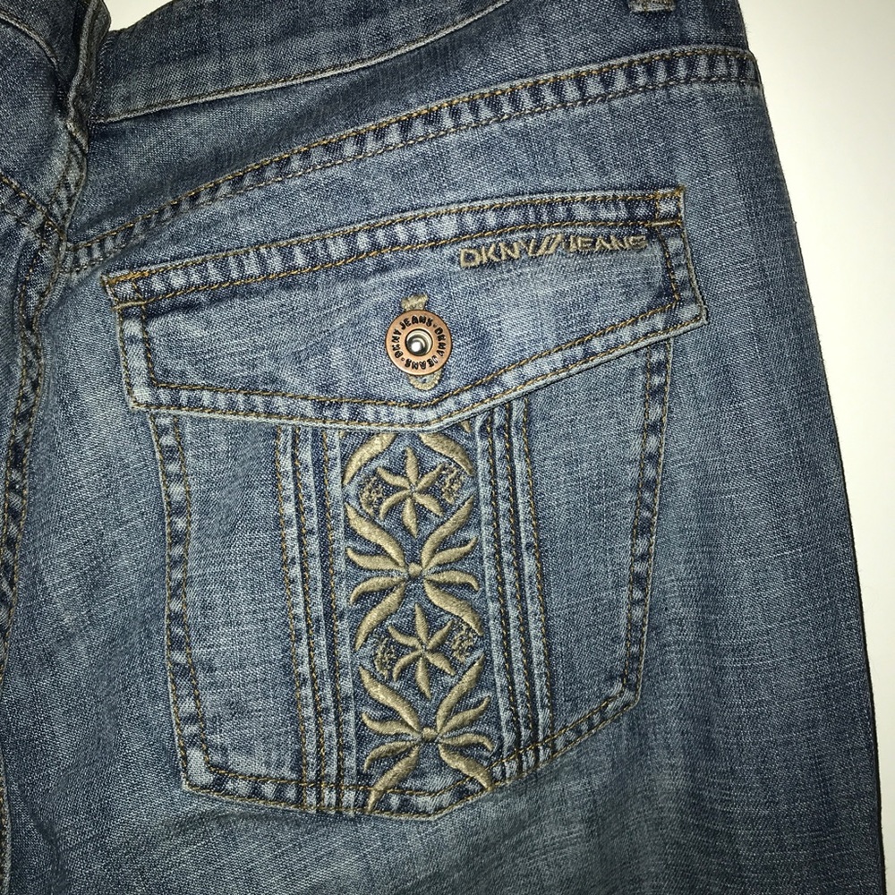 New DKNY Soho Jeans Embroidery